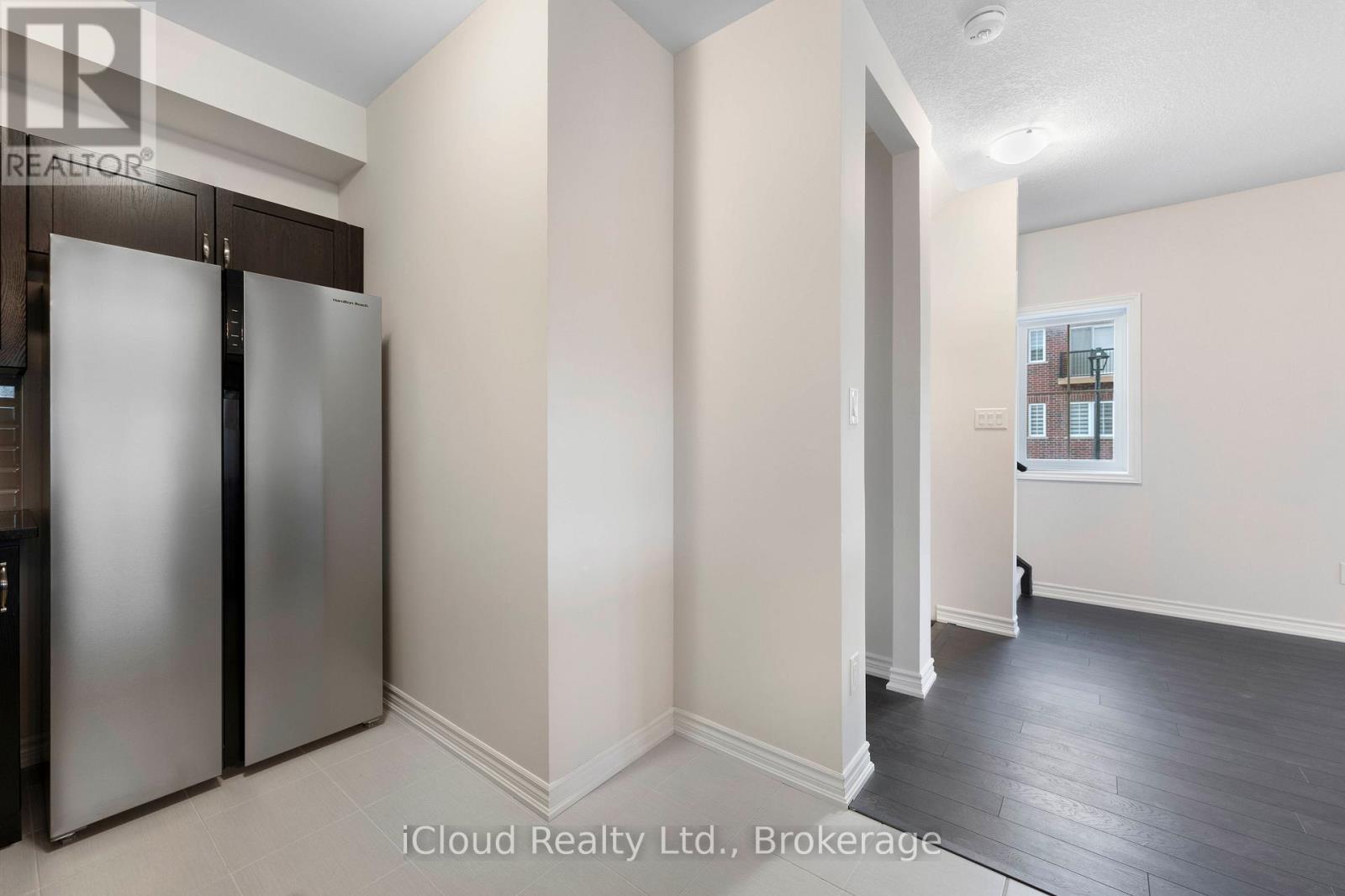 133 - 677 Park Road N, Brantford, ON - Indoor Photo Showing Other Room