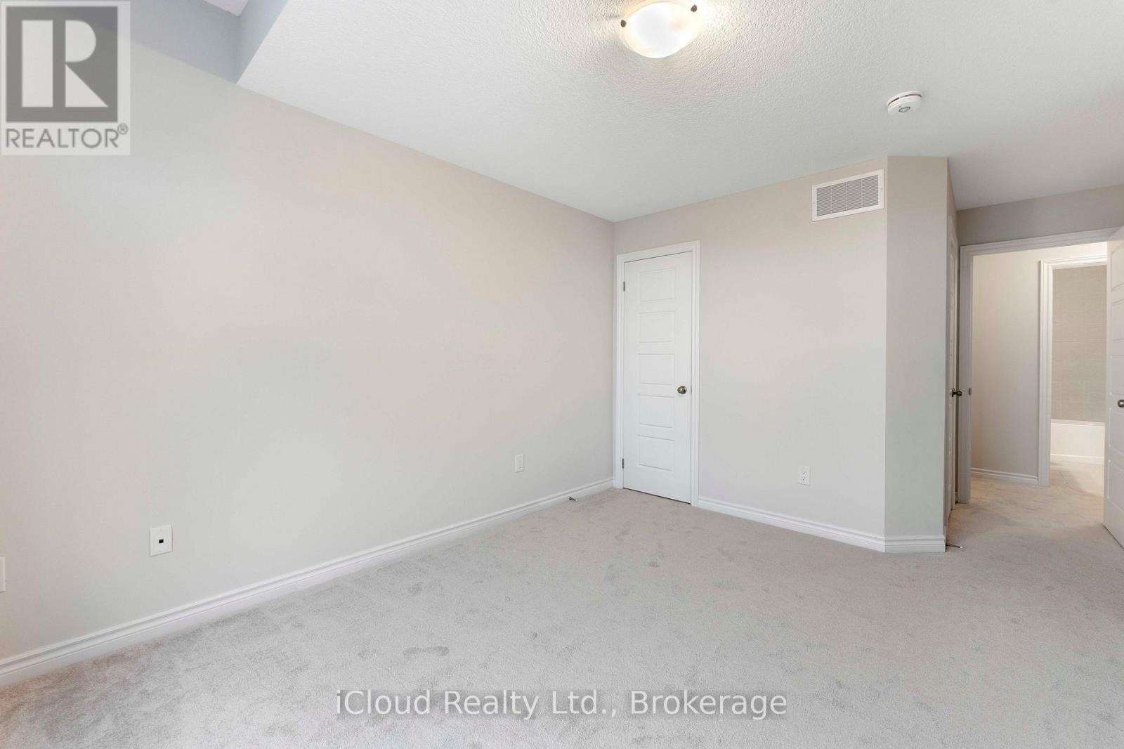 133 - 677 Park Road N, Brantford, ON - Indoor Photo Showing Other Room
