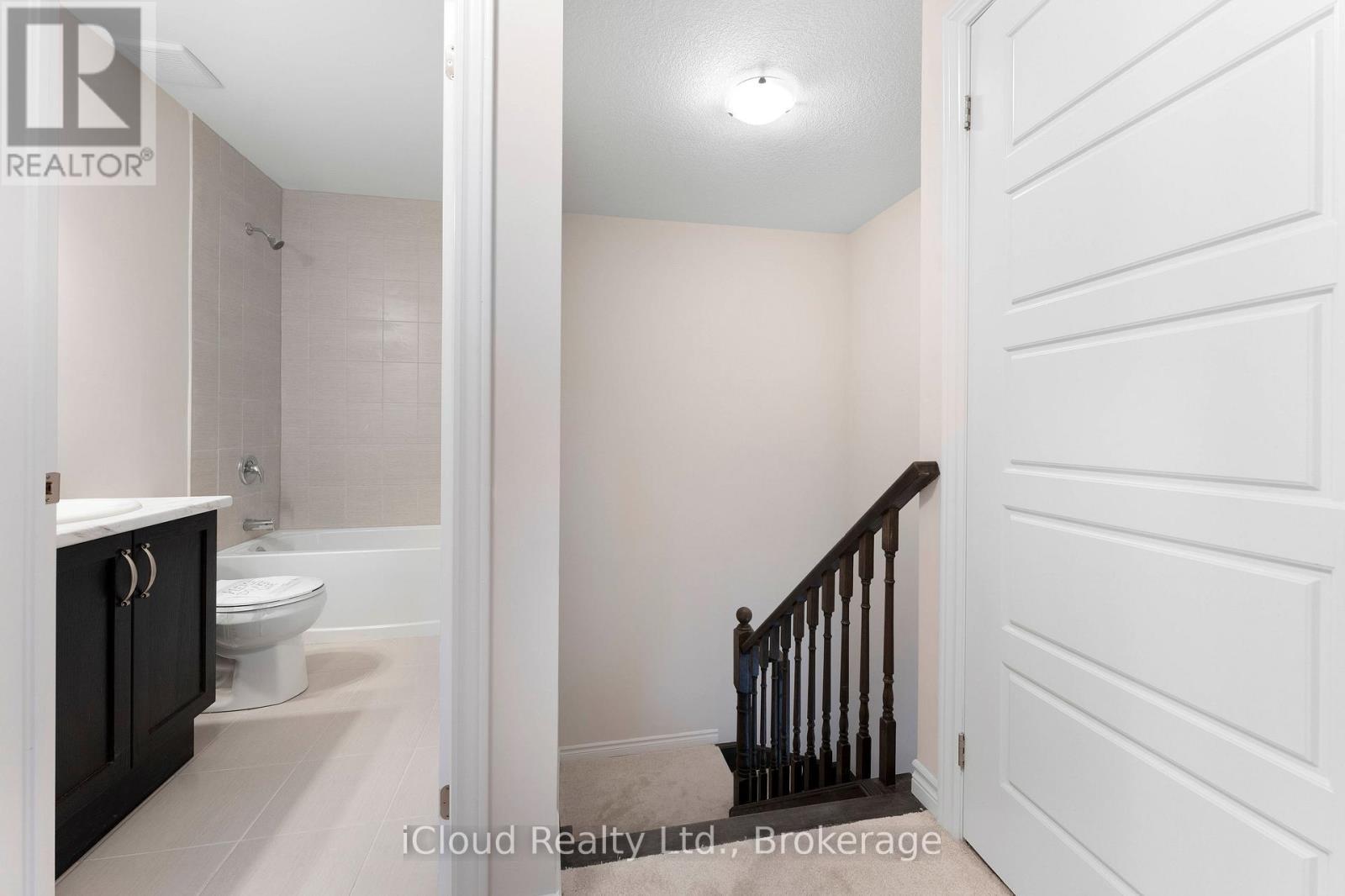 133 - 677 Park Road N, Brantford, ON - Indoor