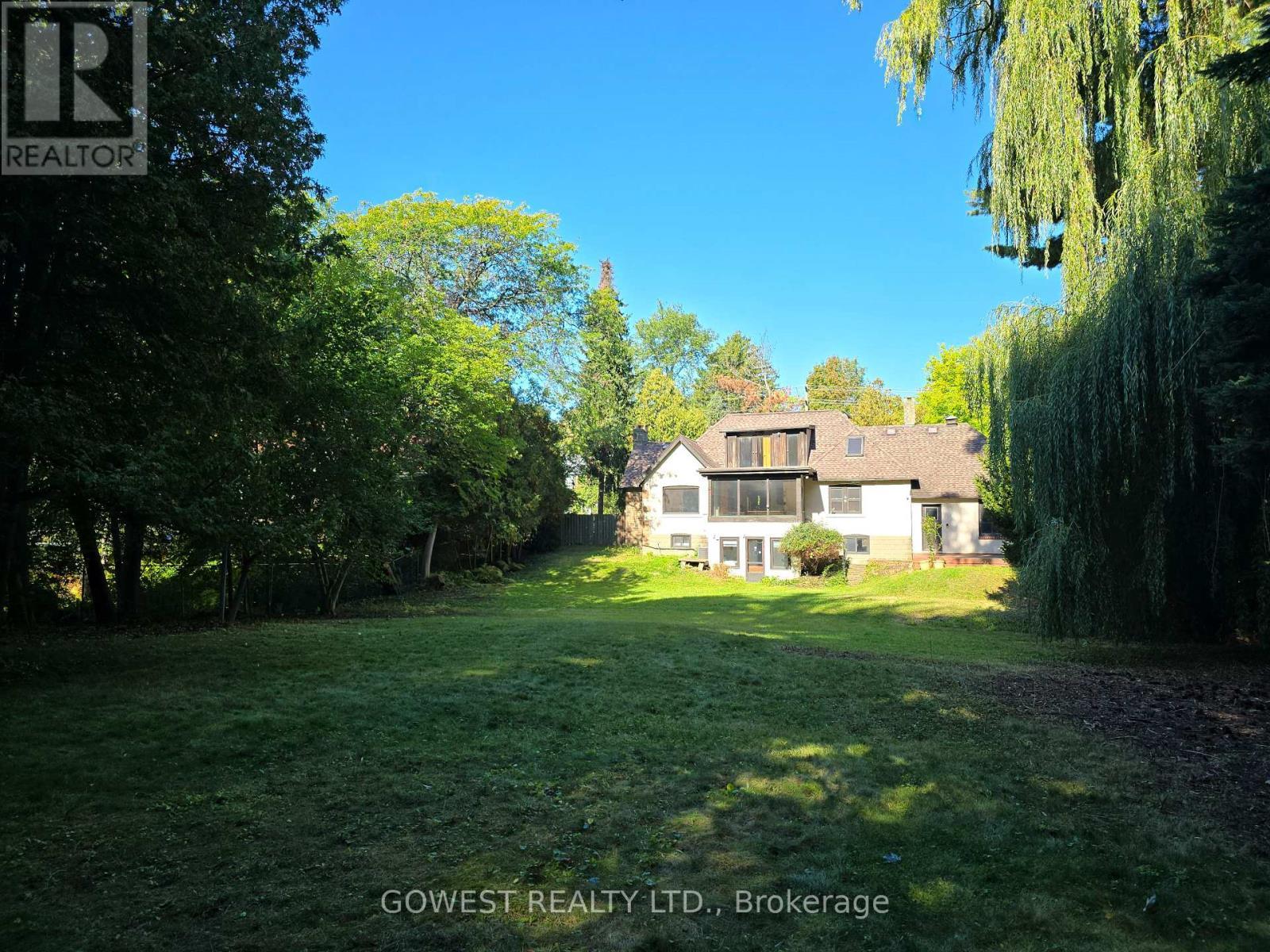 62 Pinewood Trail, Mississauga, ON - Outdoor