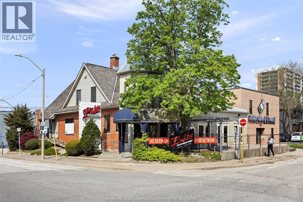 620 University Avenue West, Windsor, ON