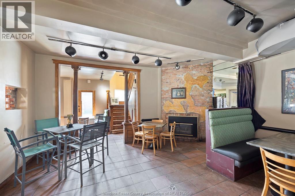 620 University Avenue West, Windsor, ON