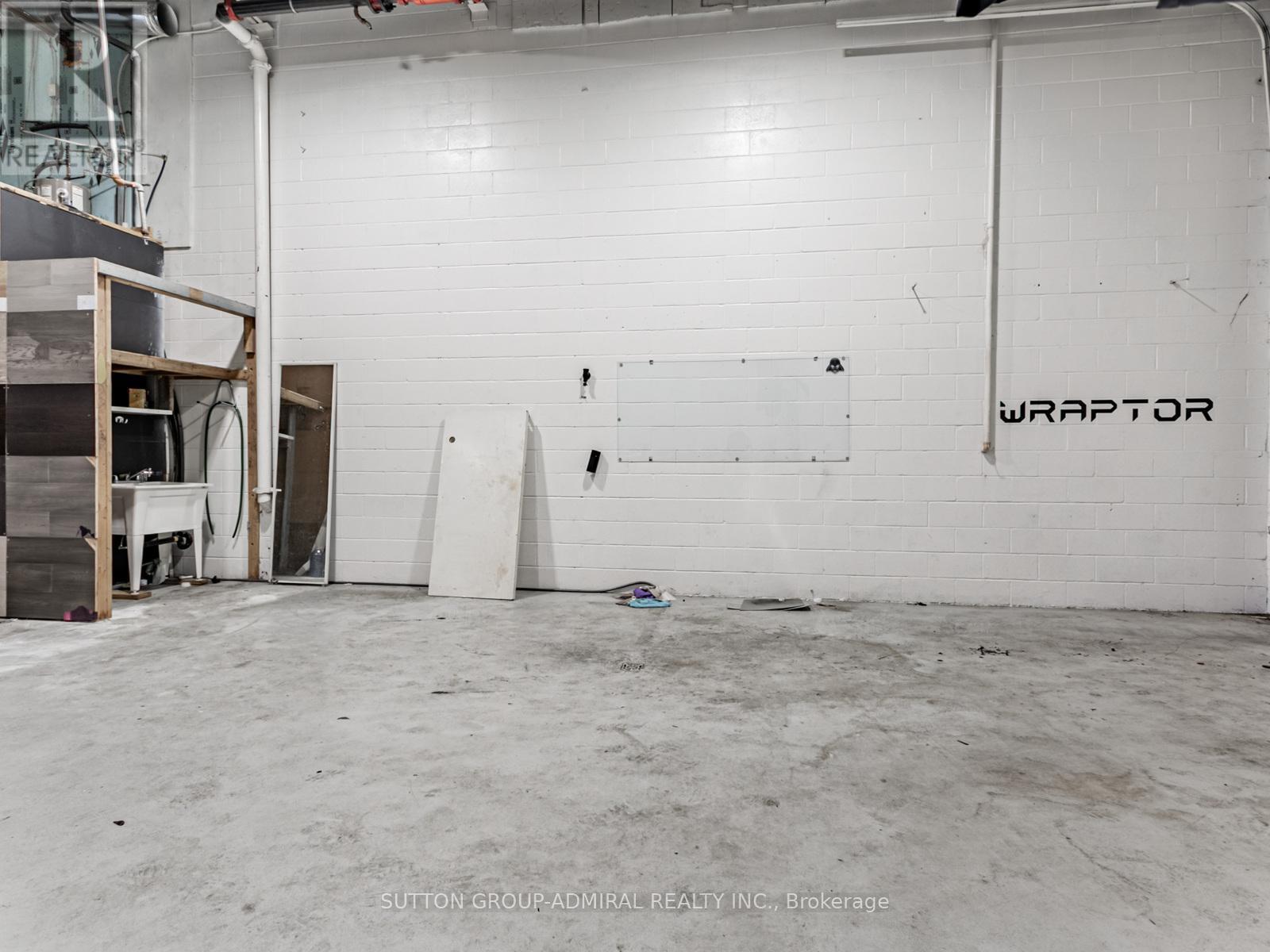 6 - 1606 Sedlescomb Drive, Mississauga, ON