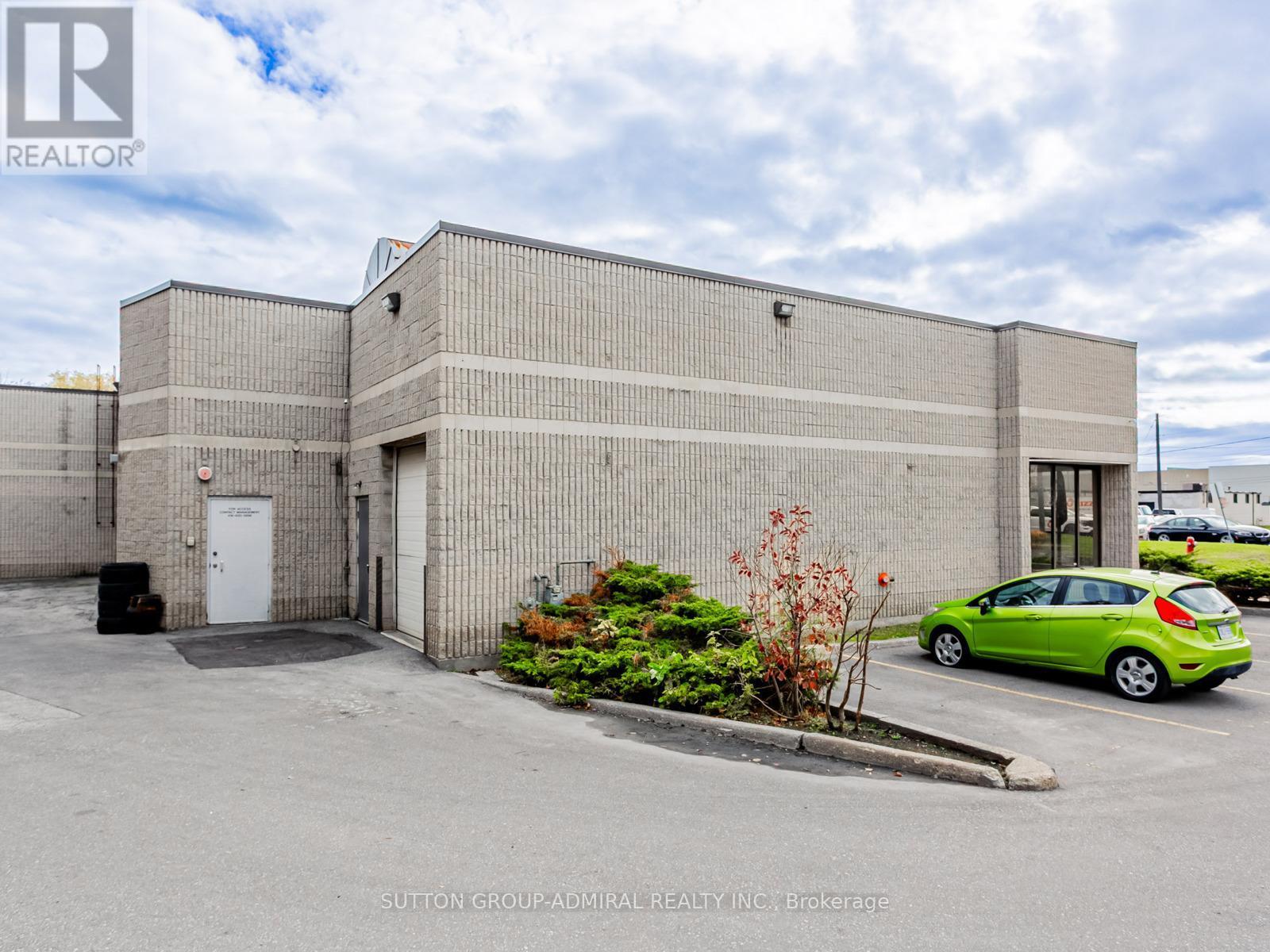 6 - 1606 Sedlescomb Drive, Mississauga, ON