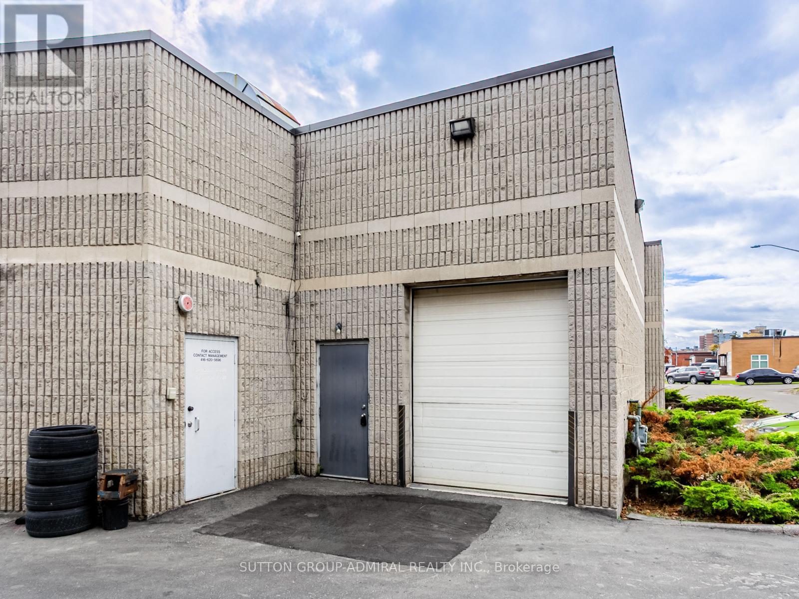 6 - 1606 Sedlescomb Drive, Mississauga, ON