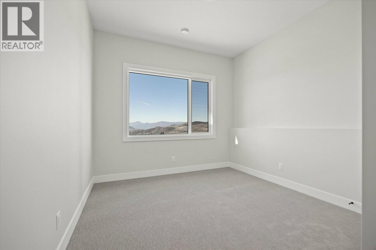 203 Whistler Place, Vernon, BC - Indoor Photo Showing Other Room