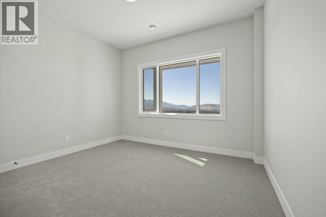 203 Whistler Place, Vernon, BC - Indoor Photo Showing Other Room
