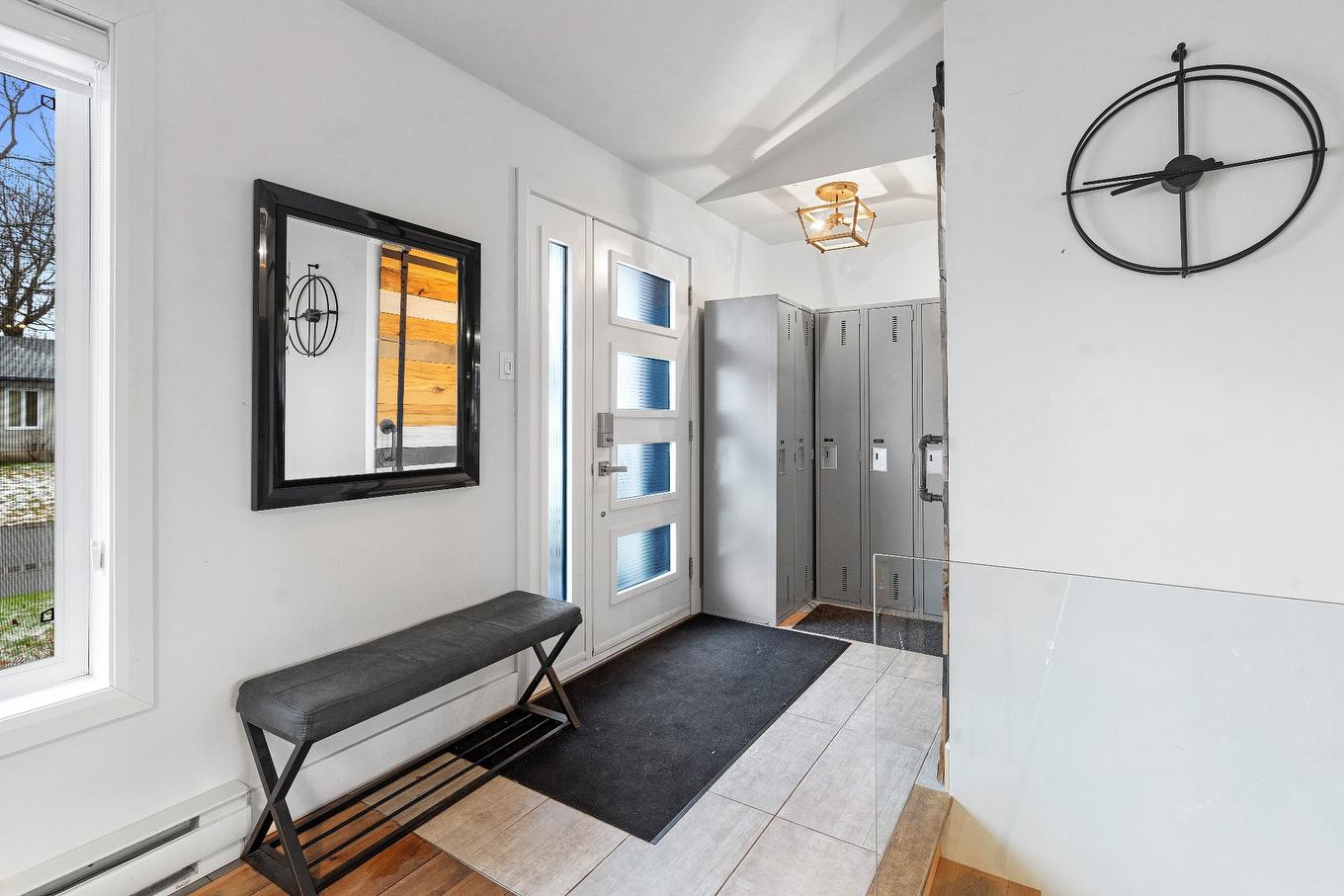 Hall - 68 Rue Buteau, Lévis (Les Chutes-De-La-Chaudière-Ouest), QC - Indoor Photo Showing Other Room