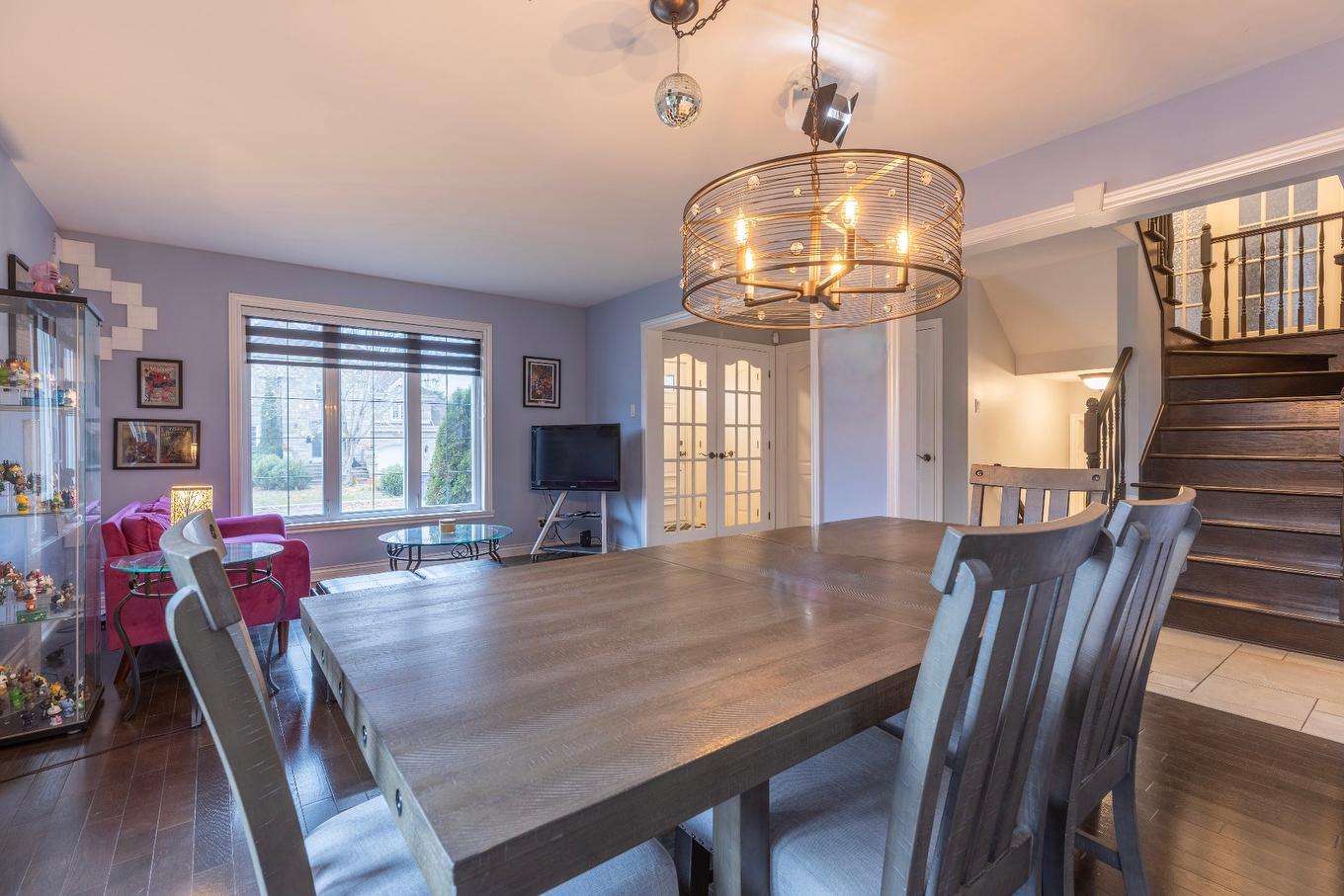 Salle à manger - 54 Rue Lucille-Teasdale, Notre-Dame-De-L'Île-Perrot, QC - Indoor Photo Showing Dining Room