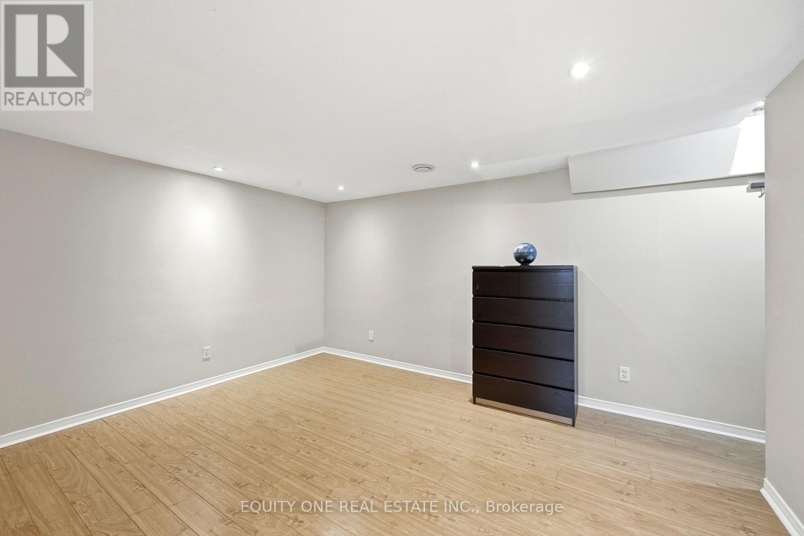 17 Savage Drive, Ottawa, ON - Indoor Photo Showing Other Room
