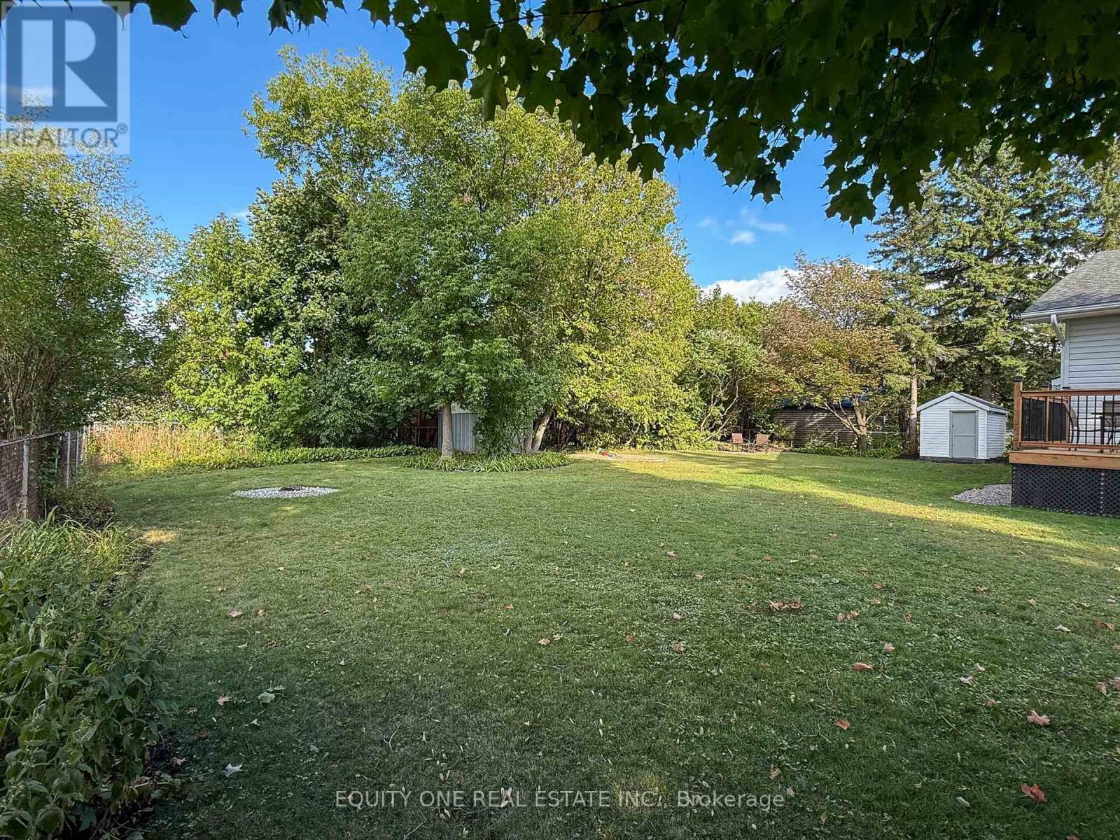 17 Savage Drive, Ottawa, ON - Outdoor