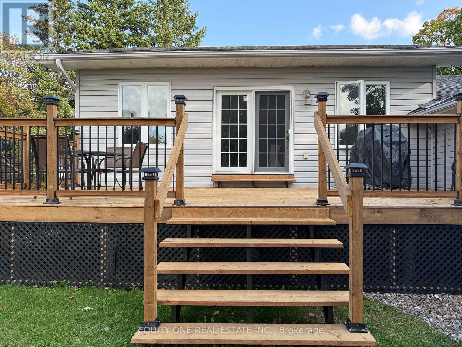 17 Savage Drive, Ottawa, ON - Outdoor With Deck Patio Veranda