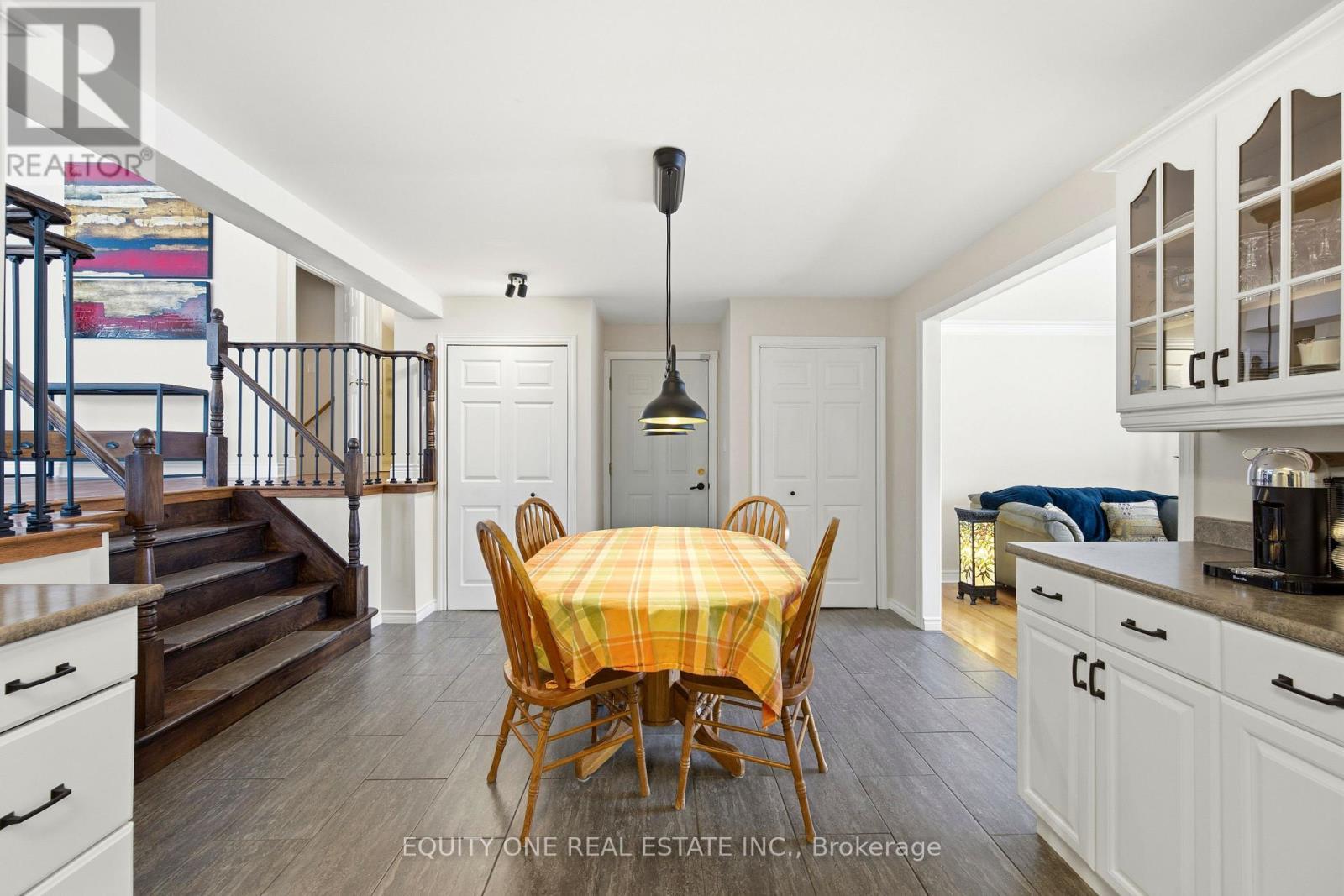17 Savage Drive, Ottawa, ON - Indoor Photo Showing Dining Room