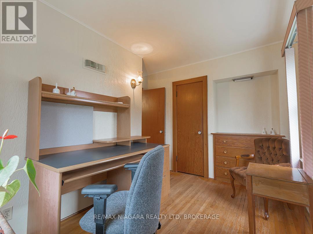 3393 Hwy 3 Road E, Port Colborne (Sherkston), ON - Indoor