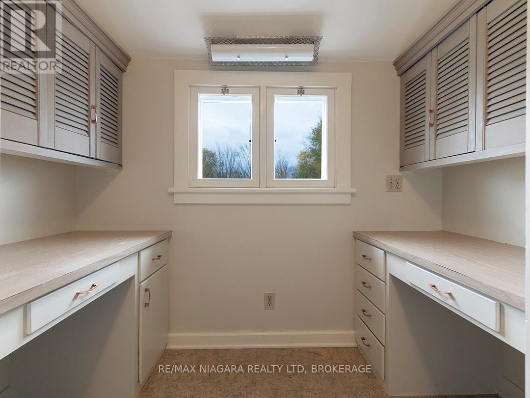 3393 Hwy 3 Road E, Port Colborne (Sherkston), ON - Indoor