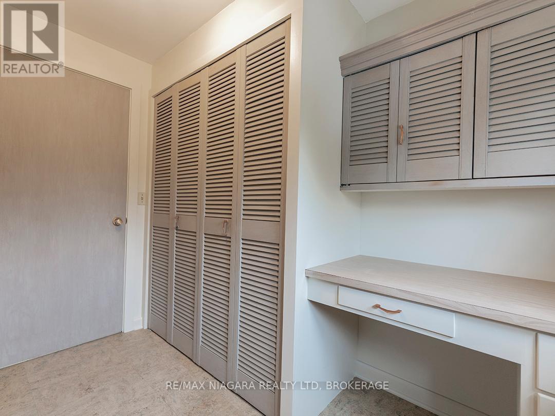 3393 Hwy 3 Road E, Port Colborne (Sherkston), ON - Indoor Photo Showing Other Room