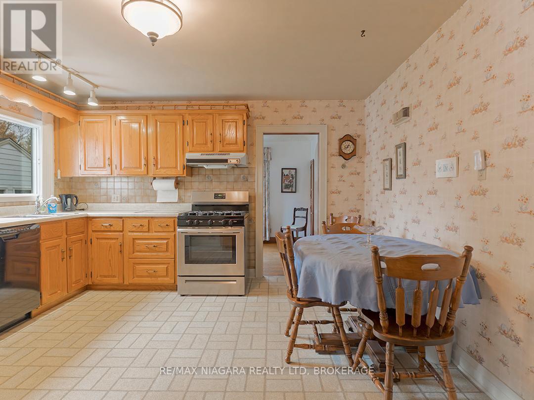 3393 Hwy 3 Road E, Port Colborne (Sherkston), ON - Indoor