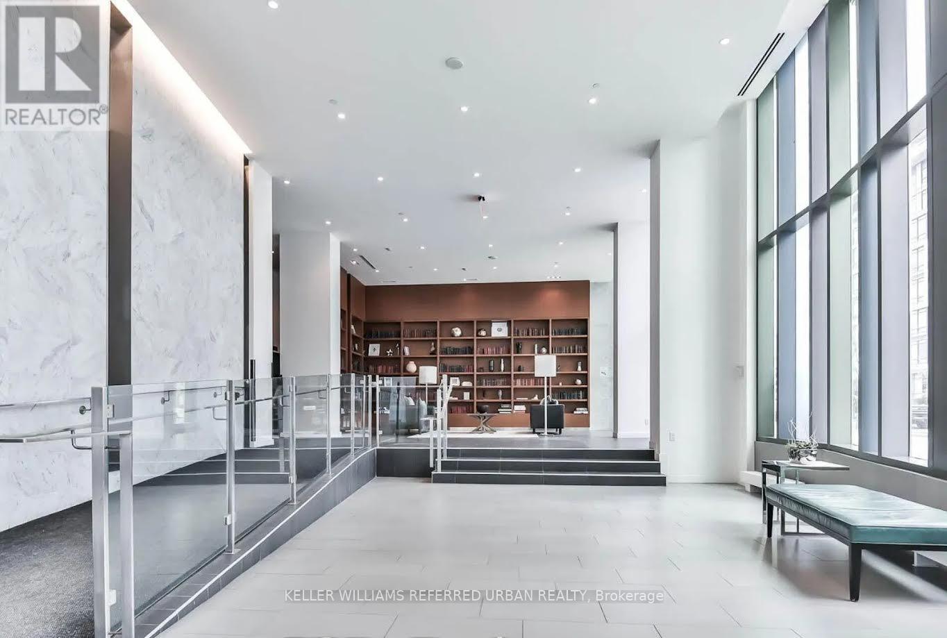 1204 - 170 Fort York Boulevard, Toronto, ON - Indoor Photo Showing Other Room