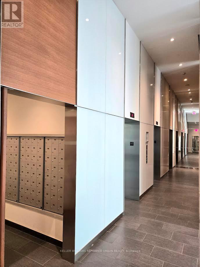 1204 - 170 Fort York Boulevard, Toronto, ON - Indoor Photo Showing Other Room