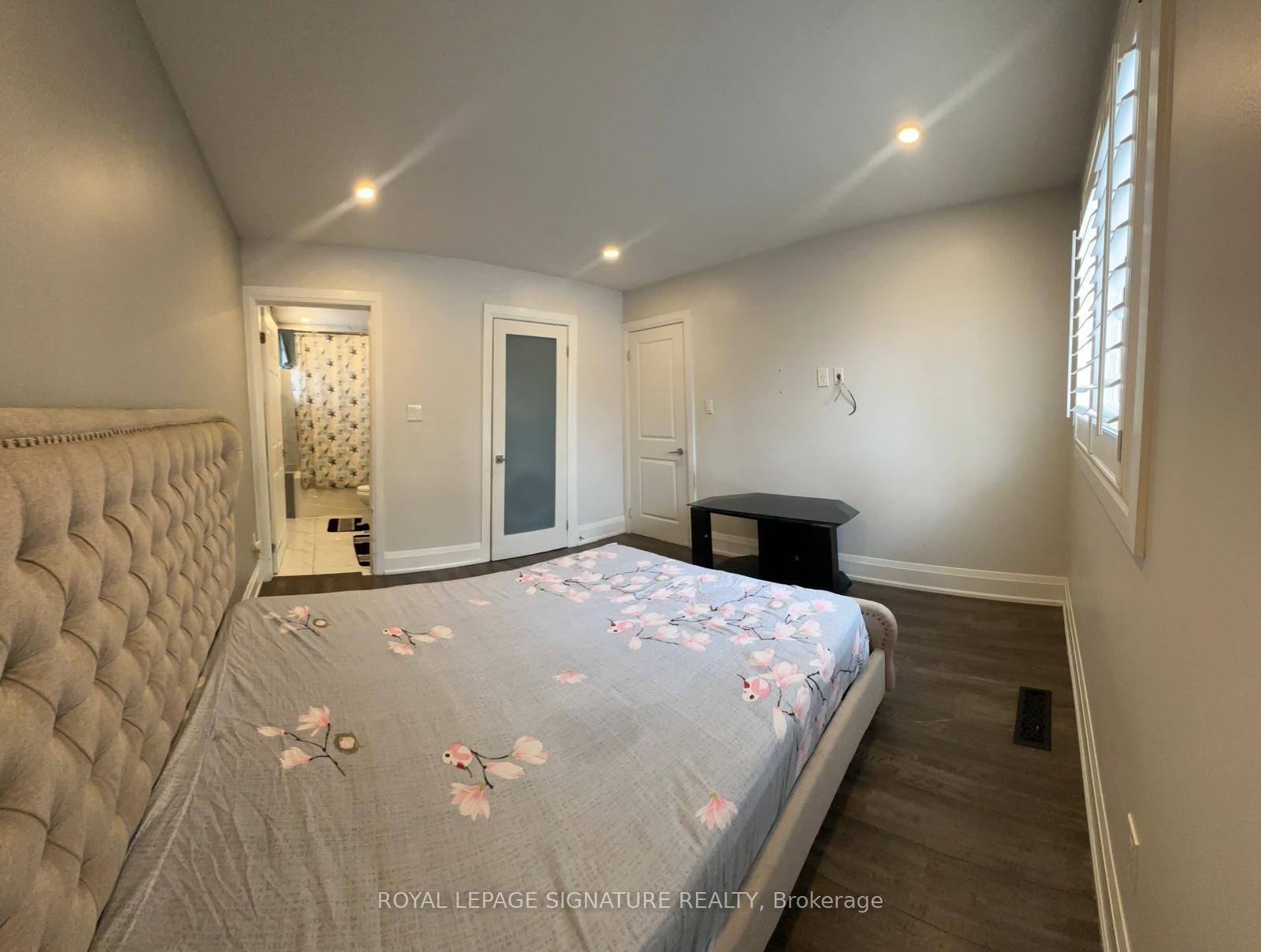 890 Maple Avenue, Milton, ON - Indoor Photo Showing Bedroom