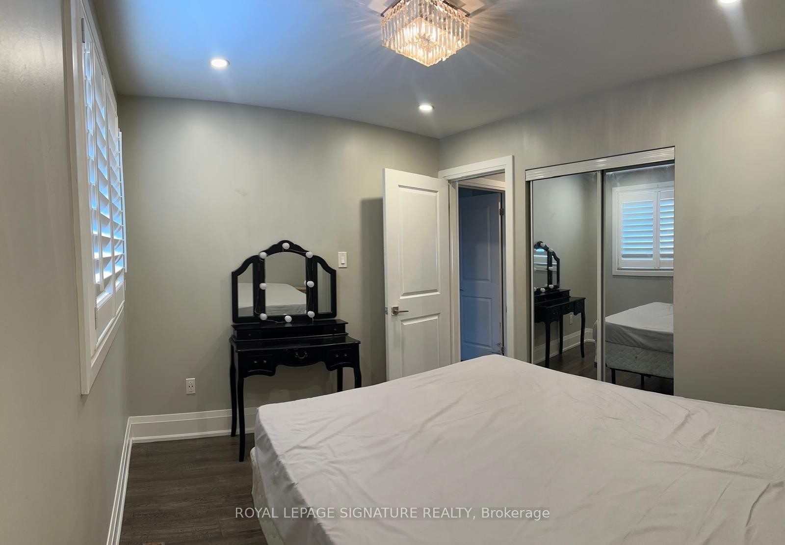 890 Maple Avenue, Milton, ON - Indoor Photo Showing Bedroom