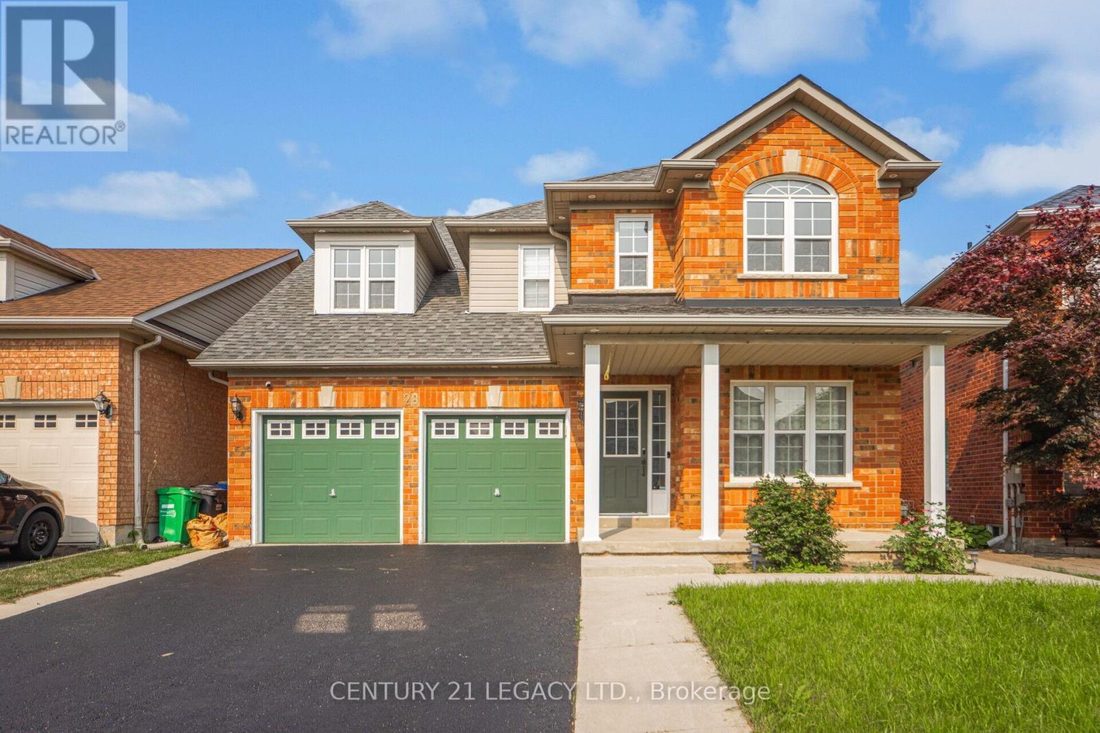 28 Sunnybrook Crescent, Brampton, ON - Outdoor With Facade