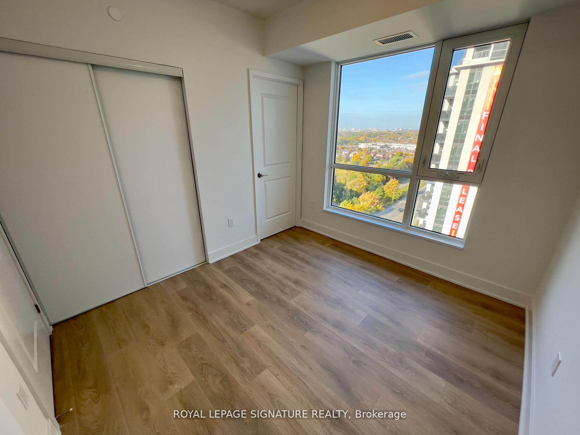 1407-202 Burnhamthorpe Road E, Mississauga, ON - Indoor Photo Showing Other Room