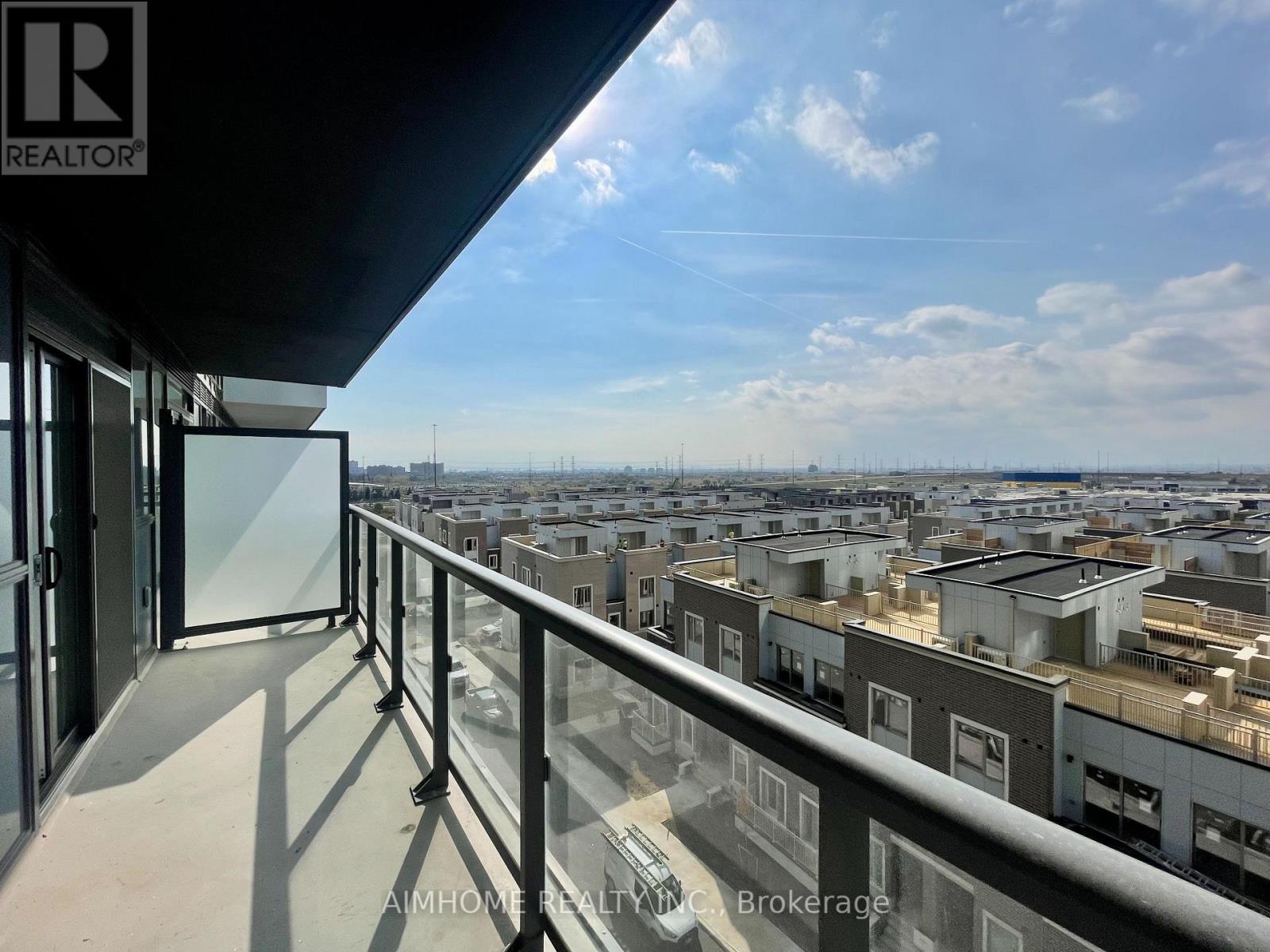 605 - 60 Honeycrisp Crescent, Vaughan, ON - Outdoor With Balcony With View With Exterior
