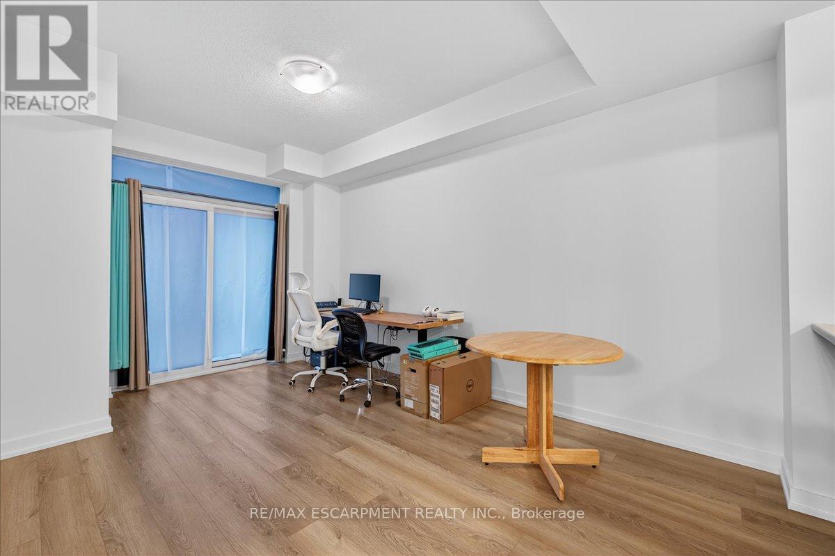 428 - 470 Dundas Street E, Hamilton, ON - Indoor