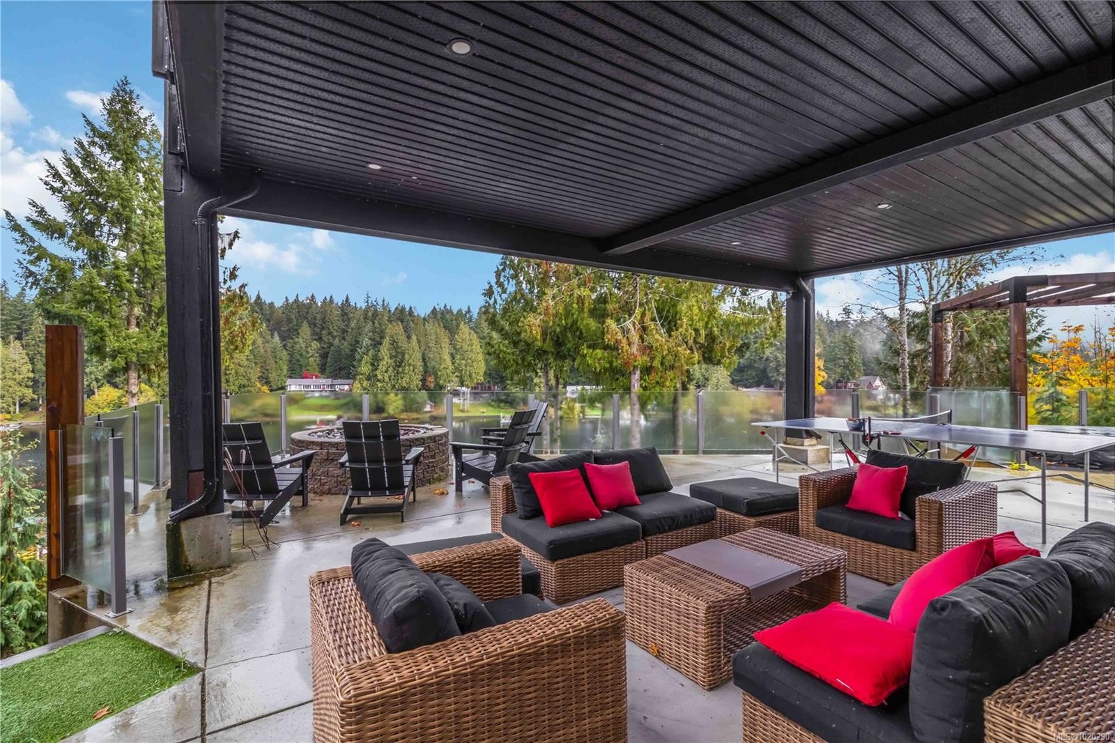 2710 Moncur Rd, Shawnigan Lake, BC