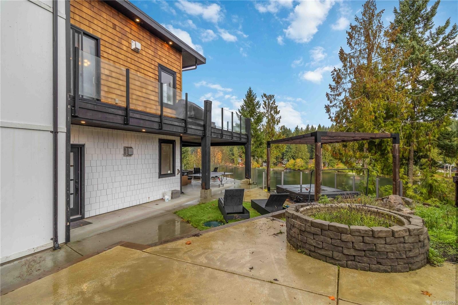 2710 Moncur Rd, Shawnigan Lake, BC