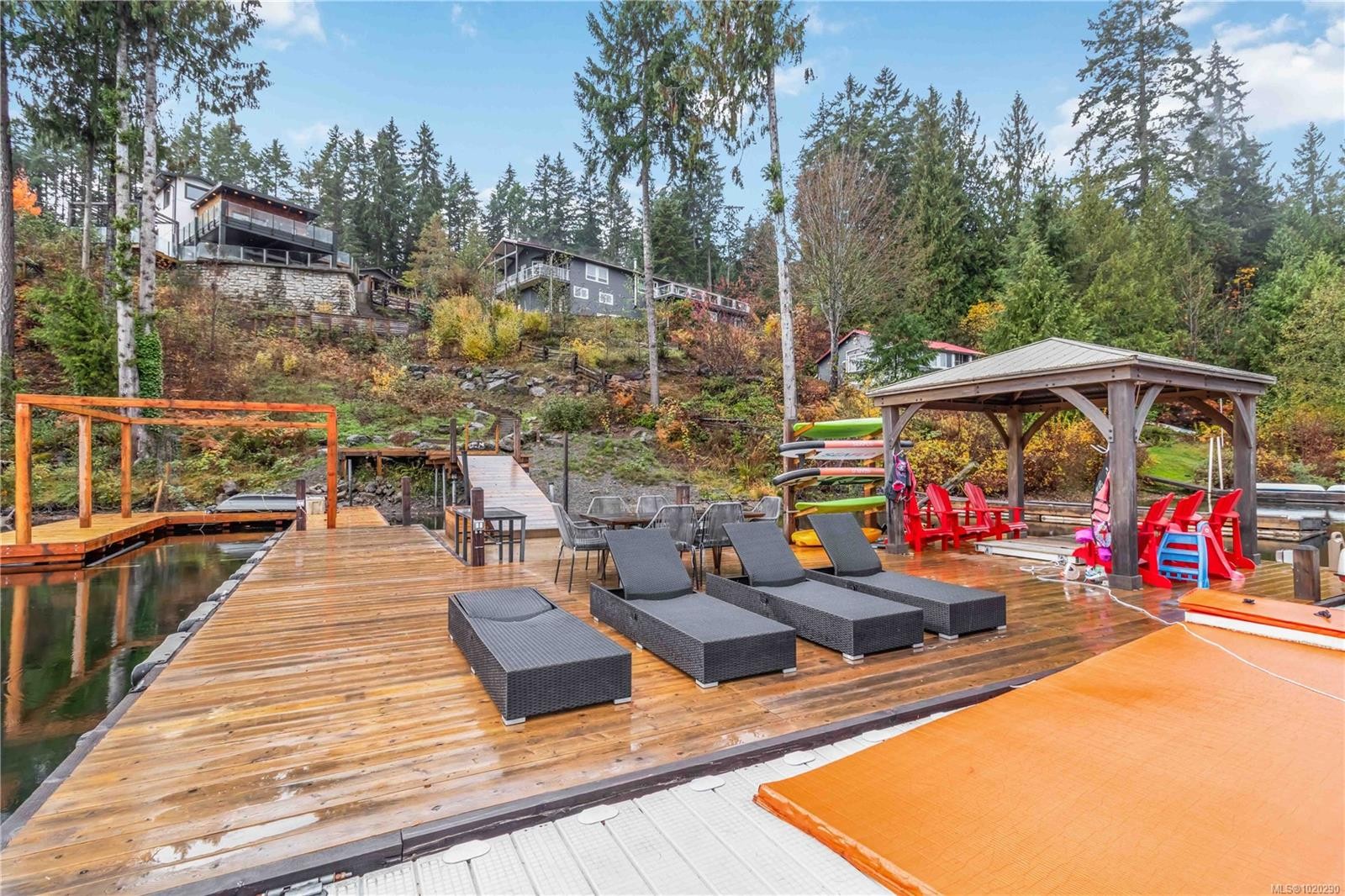 2710 Moncur Rd, Shawnigan Lake, BC