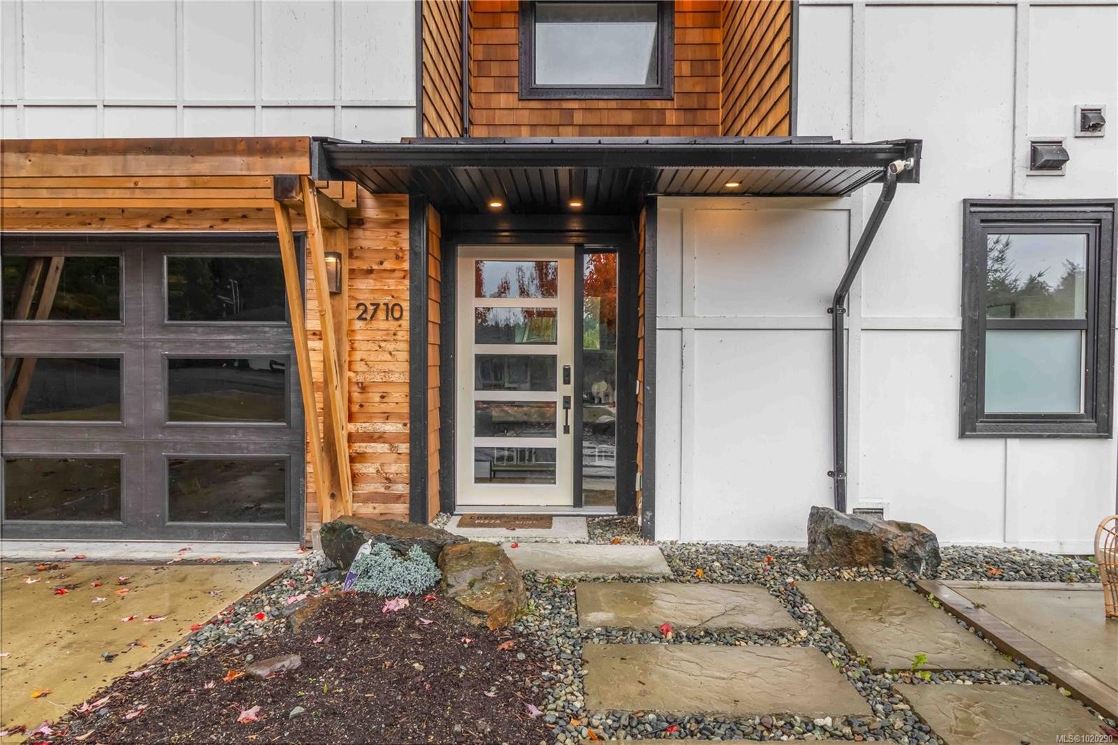 2710 Moncur Rd, Shawnigan Lake, BC