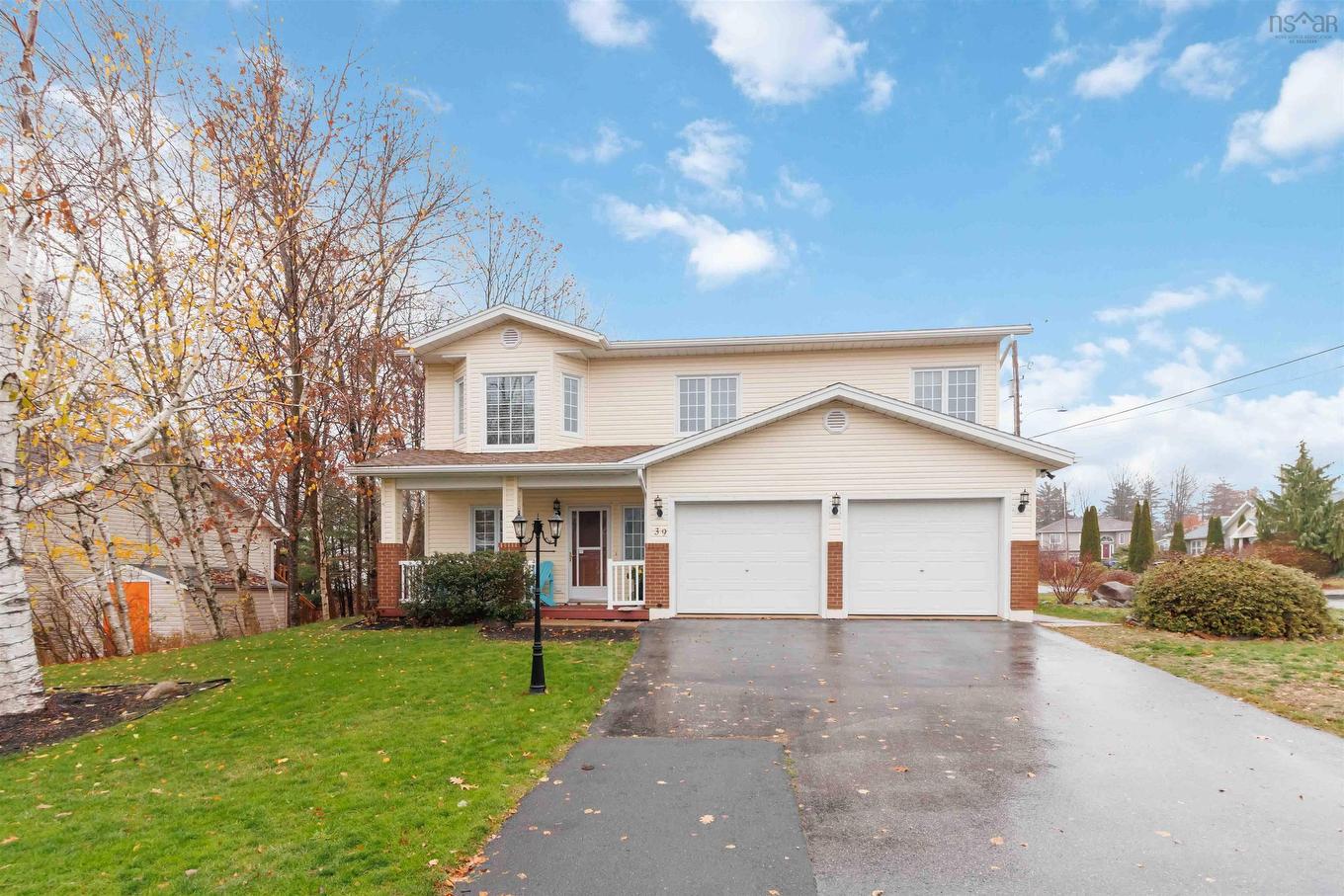 39 Ridgecrest Drive, Bridgewater, NS