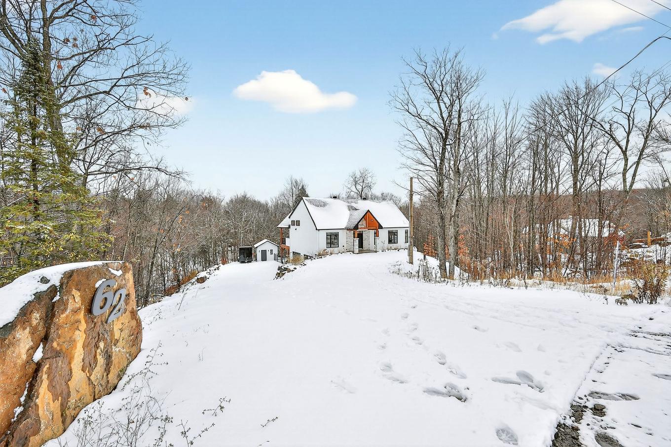 Façade - 62 Rue Monette, Saint-Hippolyte, QC - Outdoor