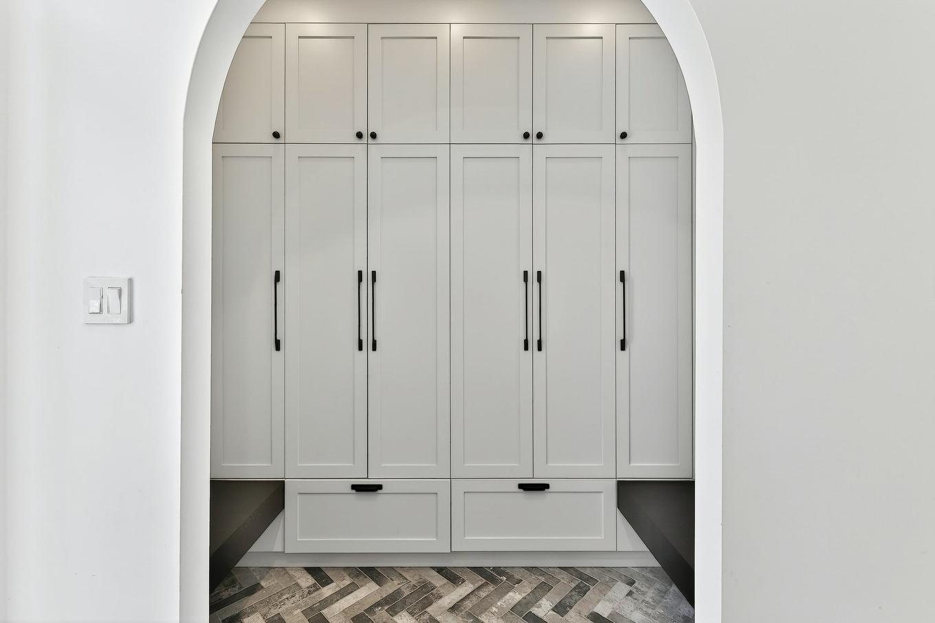 Hall d'entrée/Vestibule - 62 Rue Monette, Saint-Hippolyte, QC - Indoor Photo Showing Other Room