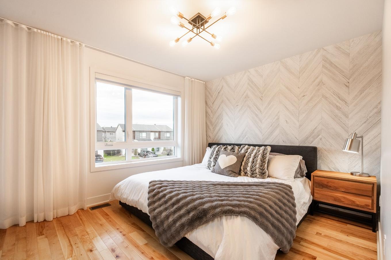 Chambre à coucher principale - 1604 Rue Jean-Casgrain, Chambly, QC - Indoor Photo Showing Bedroom