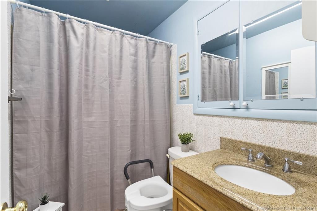 110 Mcadam Ave, Fredericton, NB