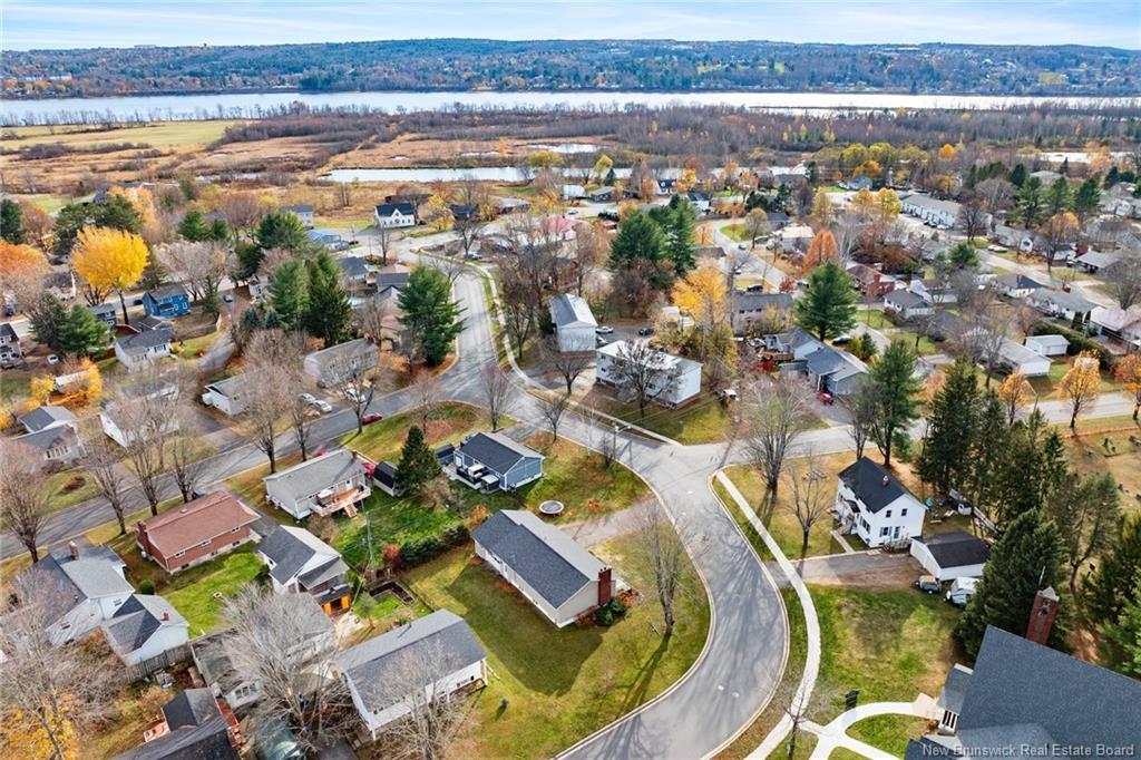 110 Mcadam Ave, Fredericton, NB