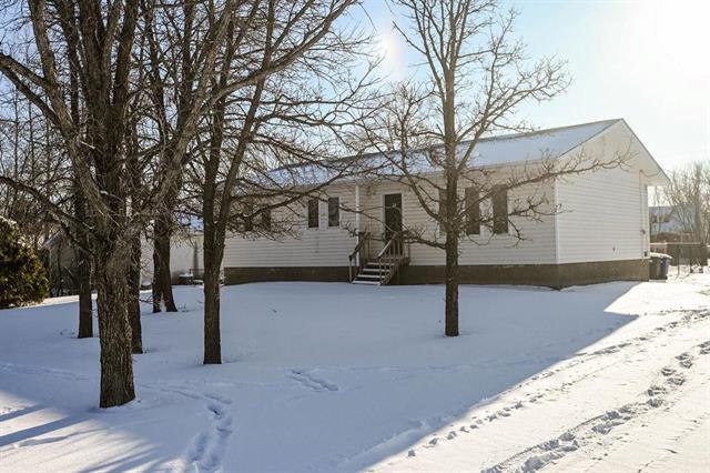 24 Spruce St, Grunthal, MB