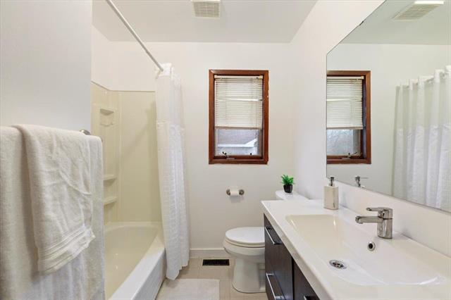 24 Spruce St, Grunthal, MB