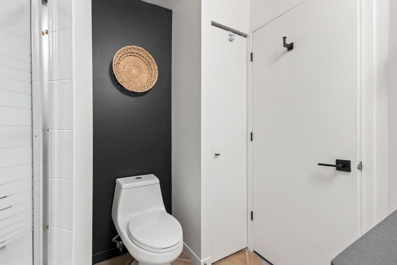 Bathroom - 306-5250 Rue Riviera, Montréal (Pierrefonds-Roxboro), QC - Indoor Photo Showing Bathroom