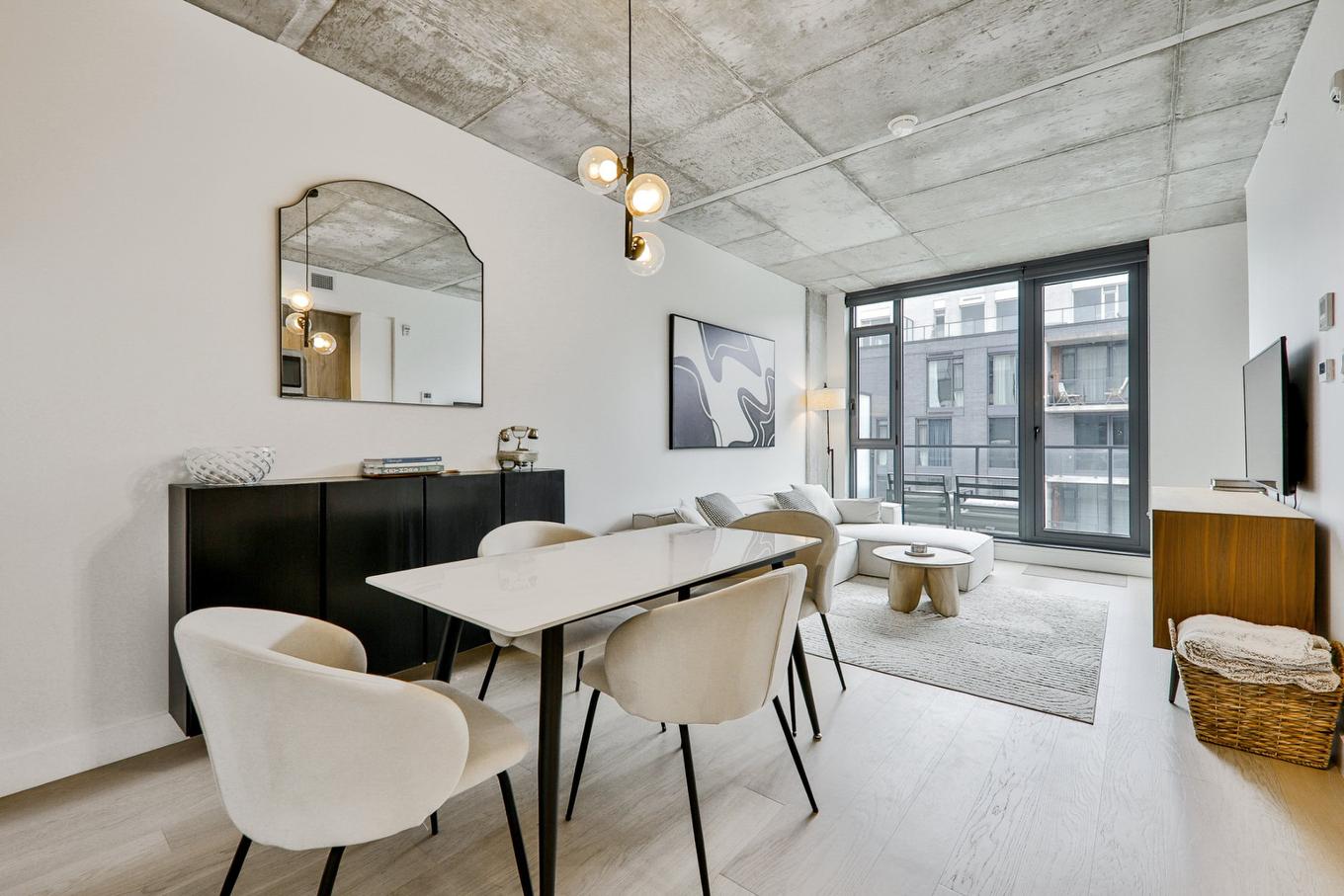 Overall view - 524-200 Boul. Marcel-Laurin, Montréal (Saint-Laurent), QC - Indoor Photo Showing Dining Room