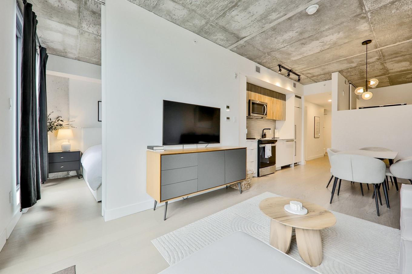 Overall view - 524-200 Boul. Marcel-Laurin, Montréal (Saint-Laurent), QC - Indoor