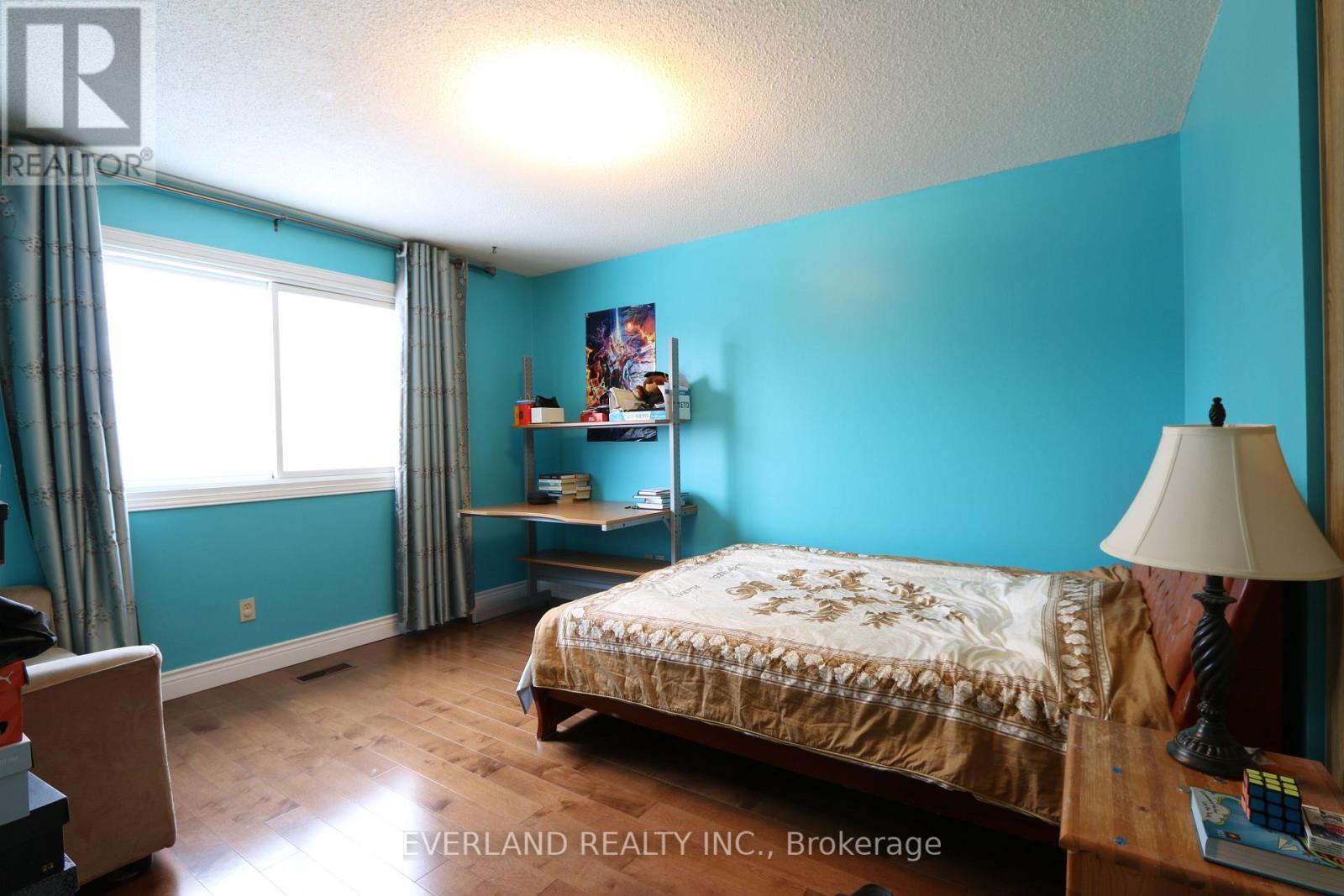 28 Bauer Crescent, Markham, ON - Indoor Photo Showing Bedroom