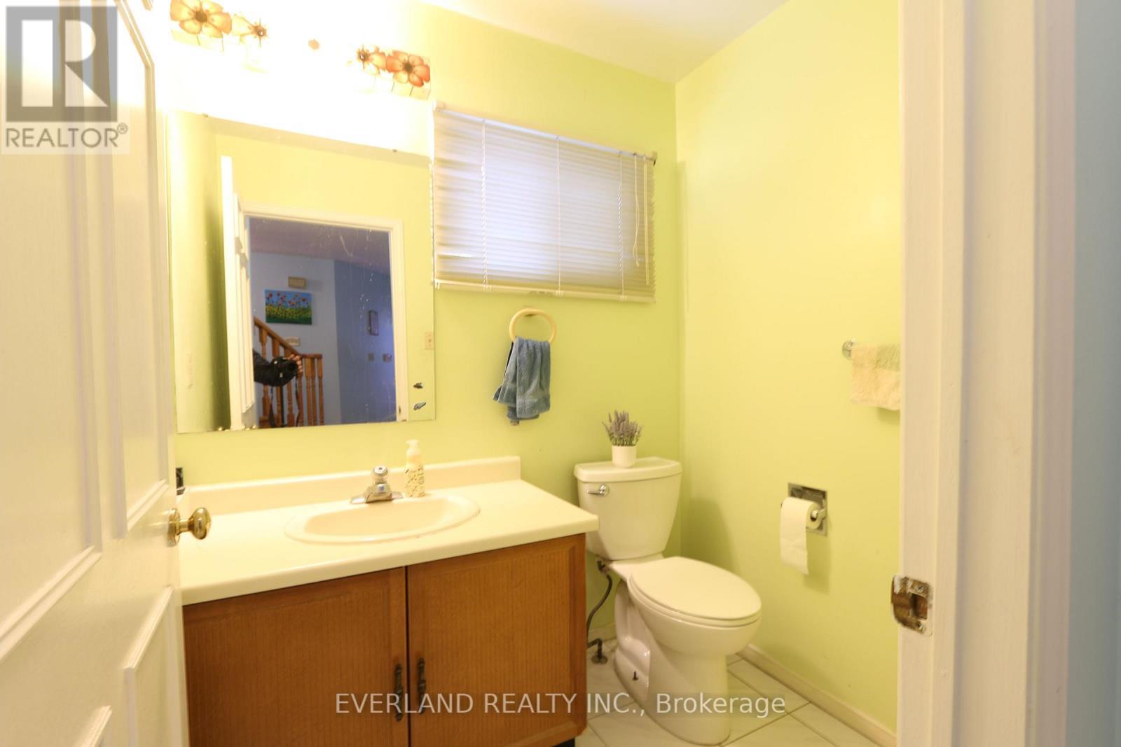 28 Bauer Crescent, Markham, ON - Indoor Photo Showing Bathroom