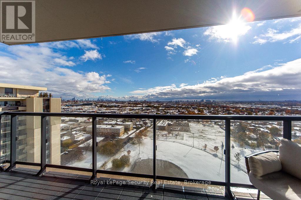 2009 - 1461 Lawrence Avenue W, Toronto, ON - Outdoor With Balcony With View