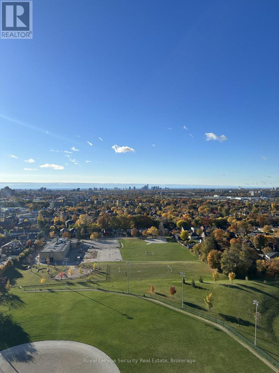 2009 - 1461 Lawrence Avenue W, Toronto, ON - Outdoor With View