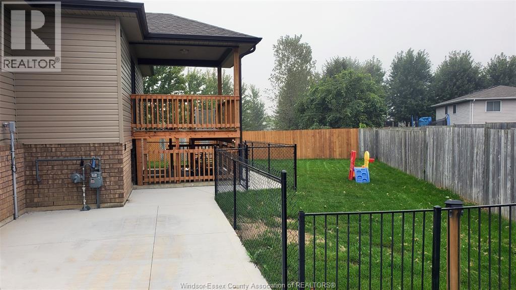 3985 Grand Marais Road East Unit# B, Windsor, ON - Outdoor