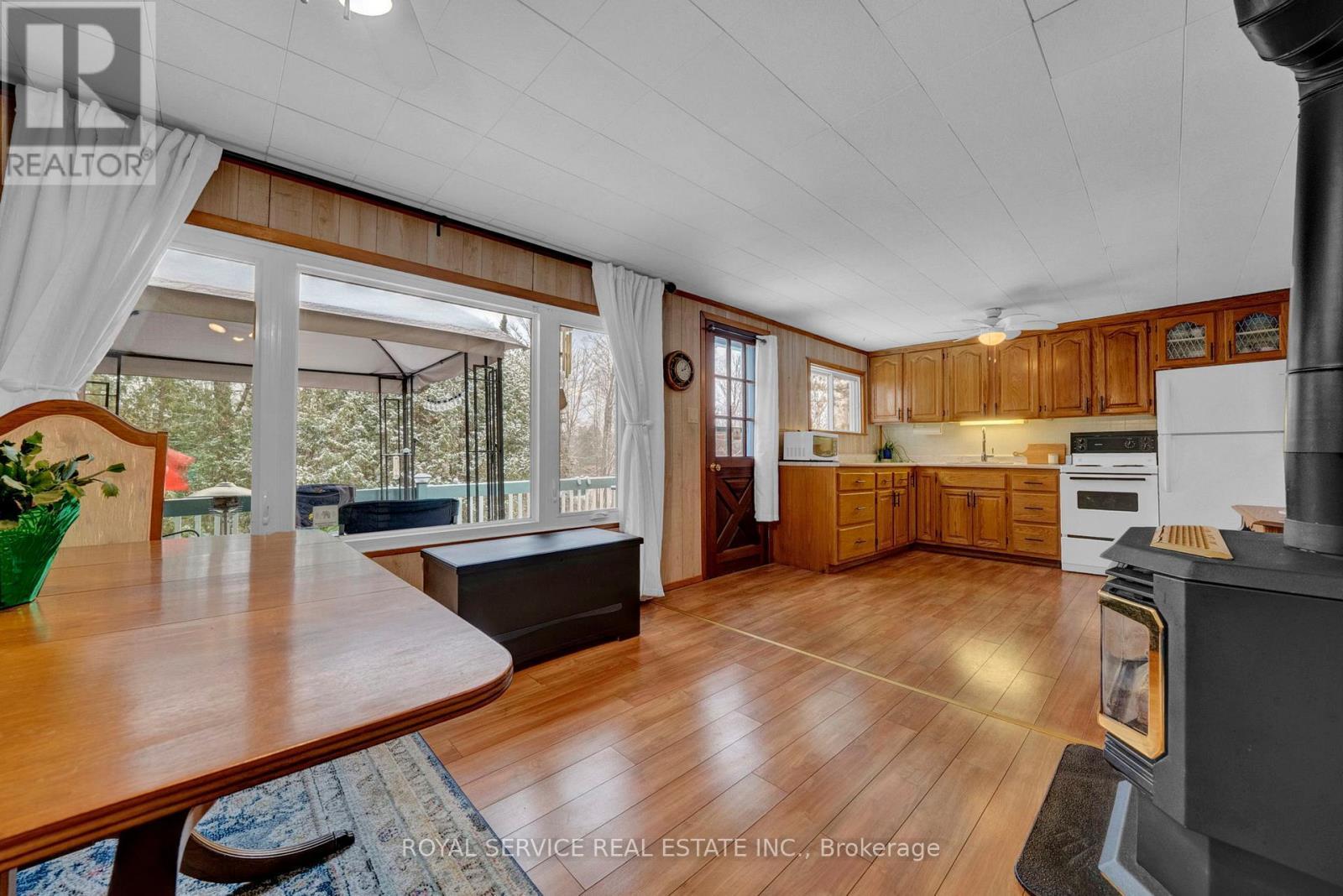 Huge Picture Window - 1039 Grace River Road, Highlands East (Monmouth), ON - Indoor